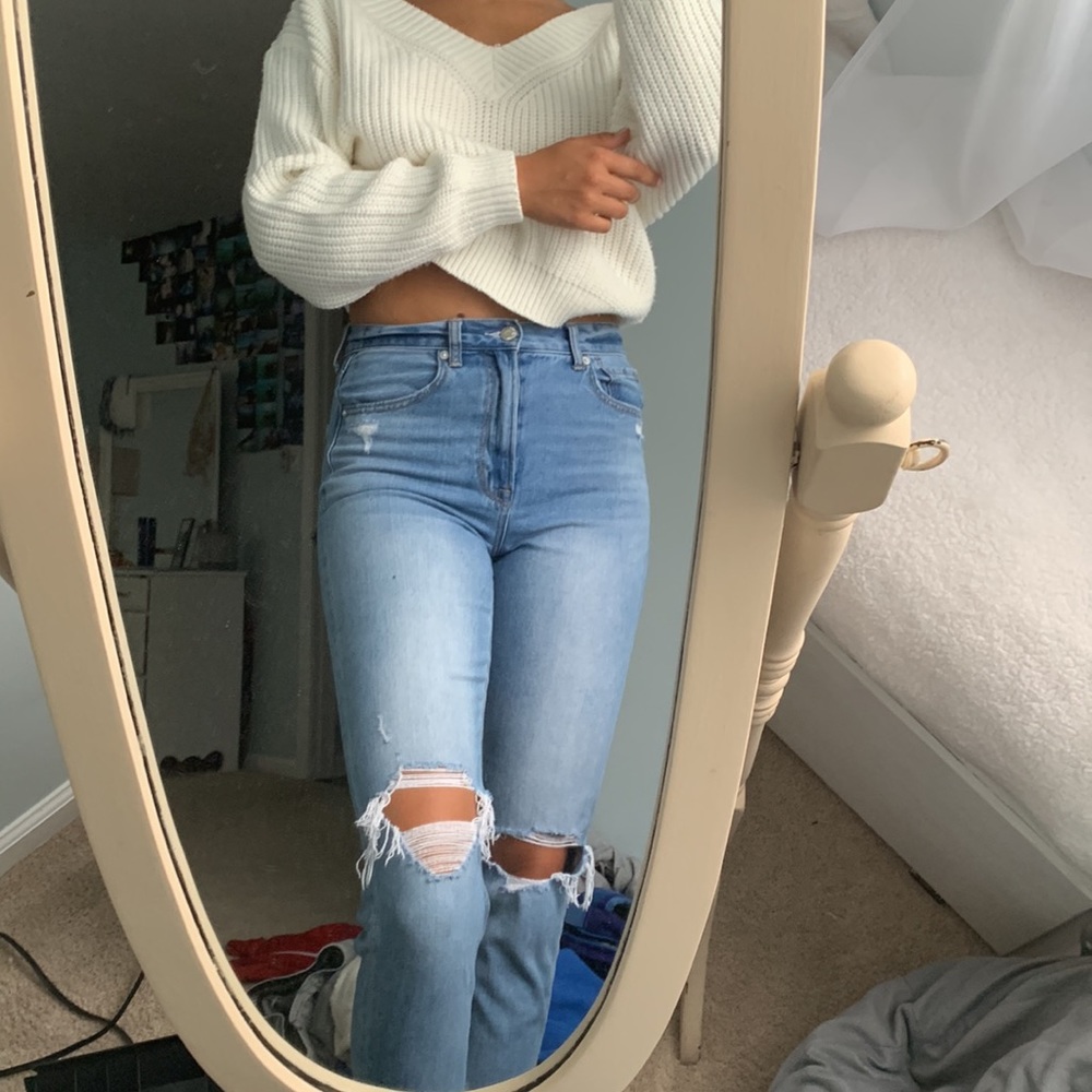 American Eagle High-Rise Jeans